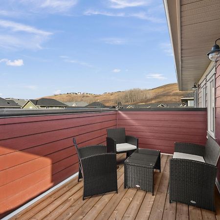 Globalstay New Apartments In Cranbrook Free Street Parking YYC 외부 사진