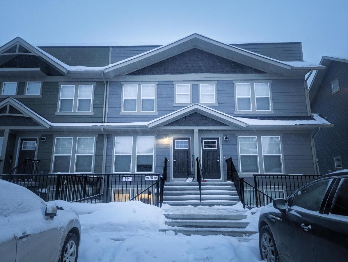 Globalstay New Apartments In Cranbrook Free Street Parking YYC 외부 사진