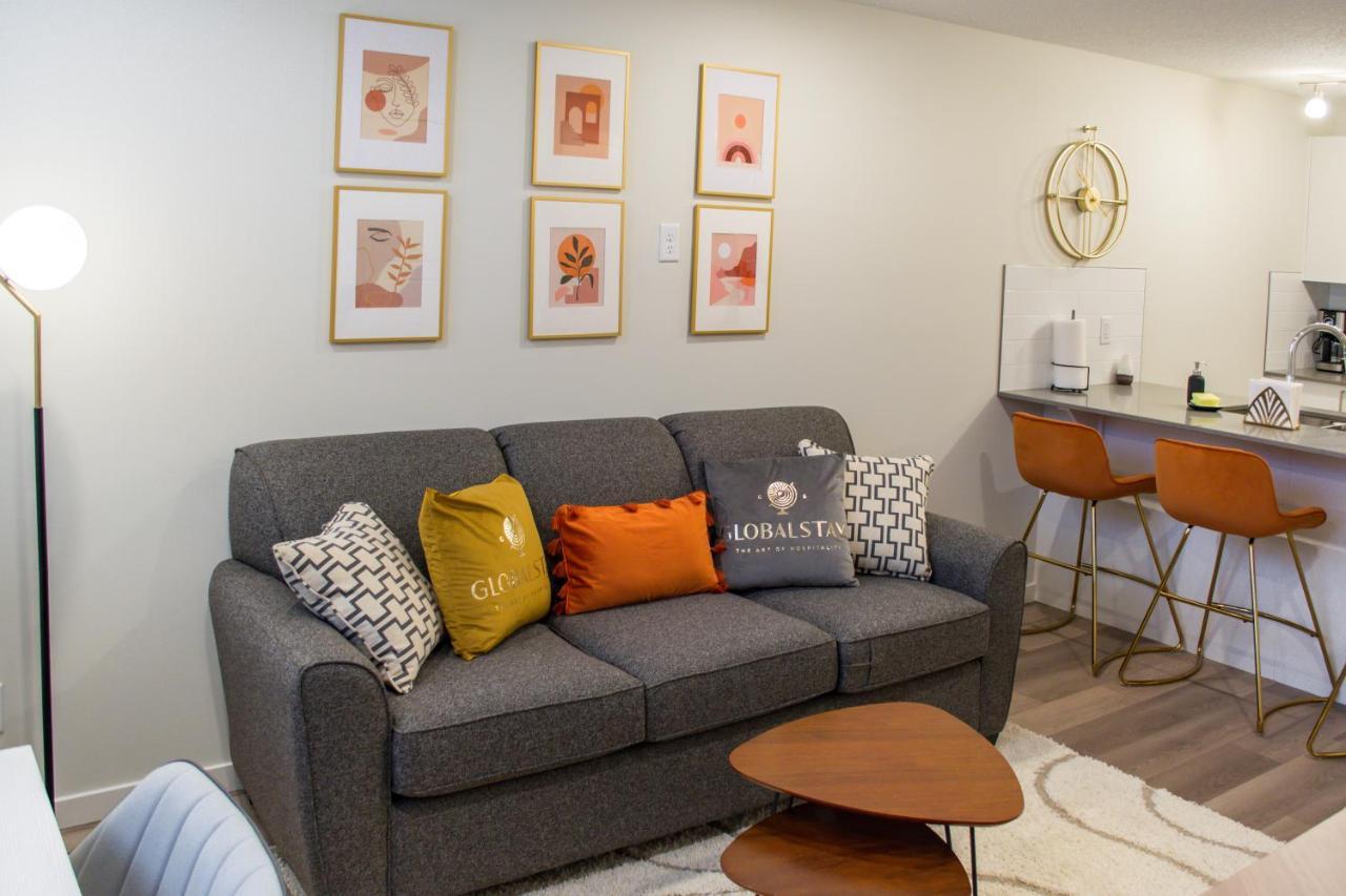 Globalstay New Apartments In Cranbrook Free Street Parking YYC 외부 사진